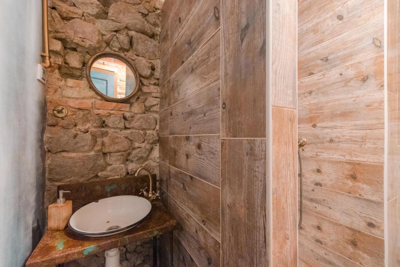 Accommodation At The Zeus Apartment Μπρατισλάβα Εξωτερικό φωτογραφία